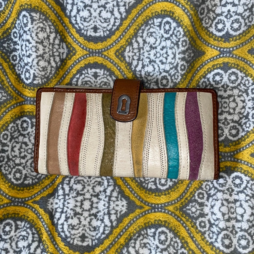 Multicolored Fossil Wallet - image 1
